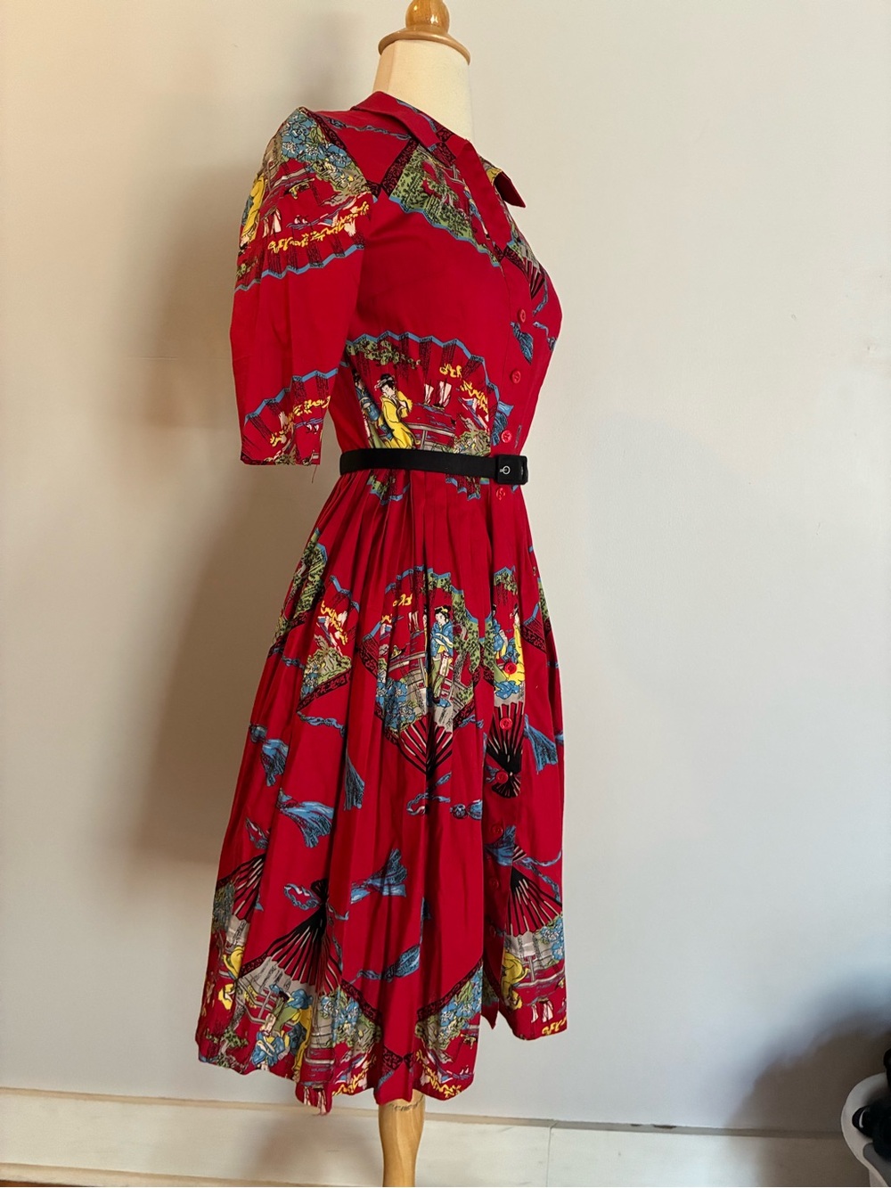 Trashy Diva Red Fans Shirtdress - Picture 5 of 7